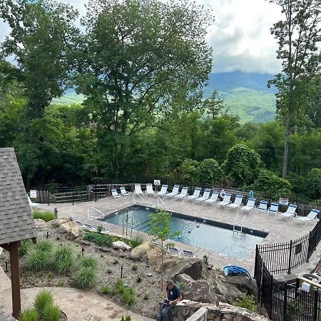 Happy Trails - Cobbly Nob Resort Home Gatlinburg Zewnętrze zdjęcie