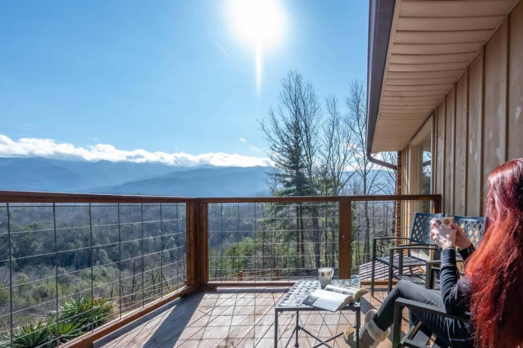 Happy Trails - Cobbly Nob Resort Home Gatlinburg Zewnętrze zdjęcie
