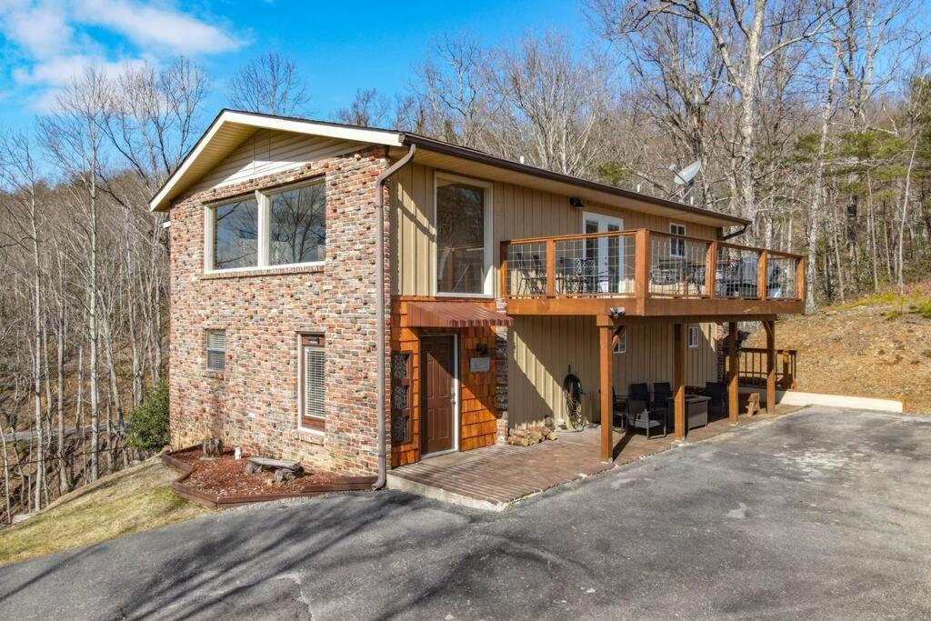 Happy Trails - Cobbly Nob Resort Home Gatlinburg Zewnętrze zdjęcie