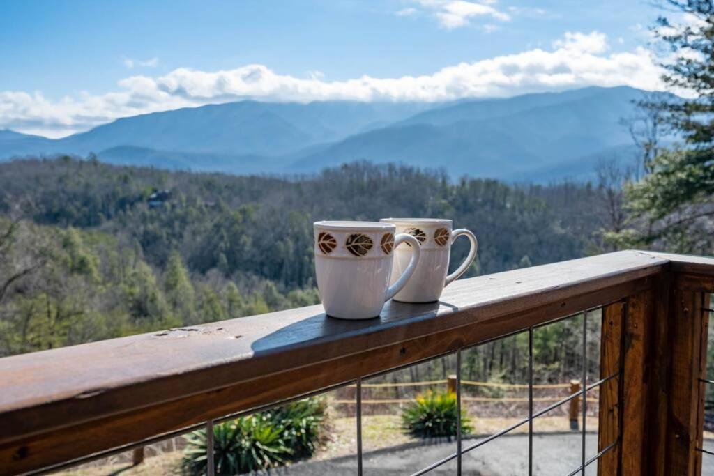 Happy Trails - Cobbly Nob Resort Home Gatlinburg Zewnętrze zdjęcie
