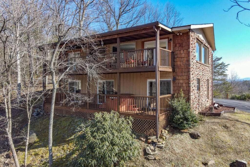 Happy Trails - Cobbly Nob Resort Home Gatlinburg Zewnętrze zdjęcie