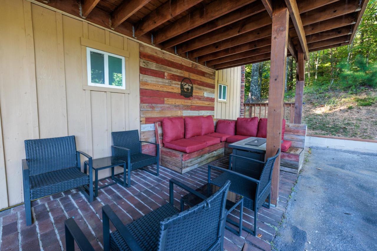 Happy Trails - Cobbly Nob Resort Home Gatlinburg Zewnętrze zdjęcie